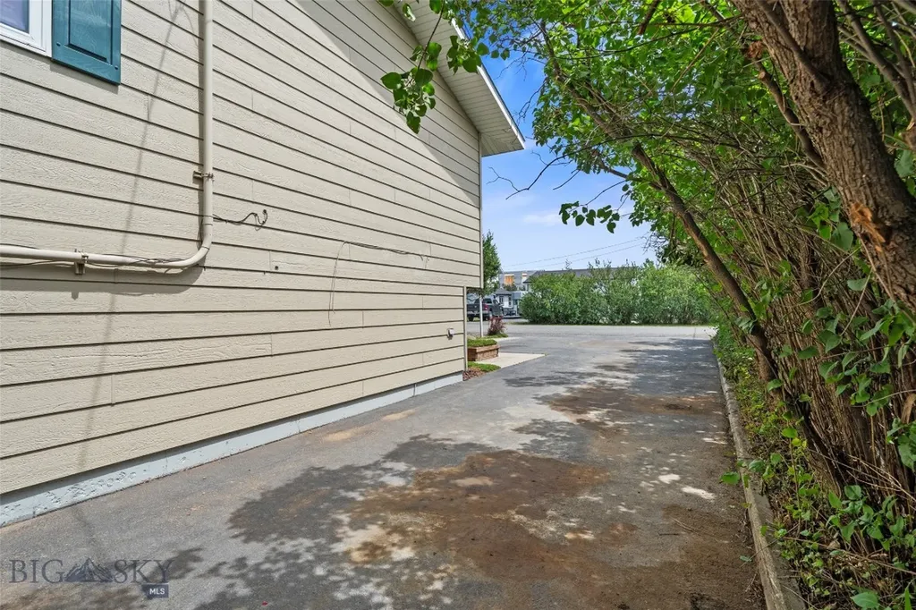 703 Idaho Street Belgrade MT 59714