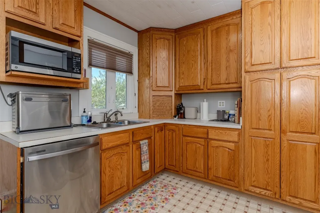 522 W Front Street Livingston MT 59047