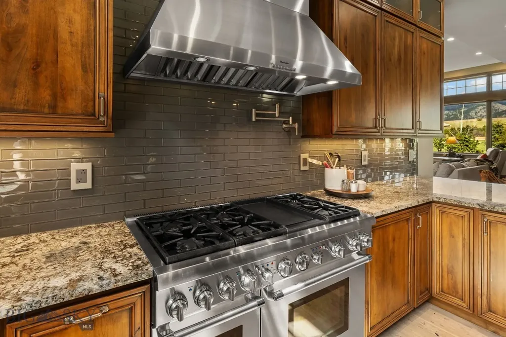 190 Jeana Lei Court Bozeman MT 59715