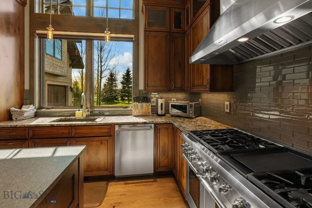 190 Jeana Lei Court Bozeman MT 59715