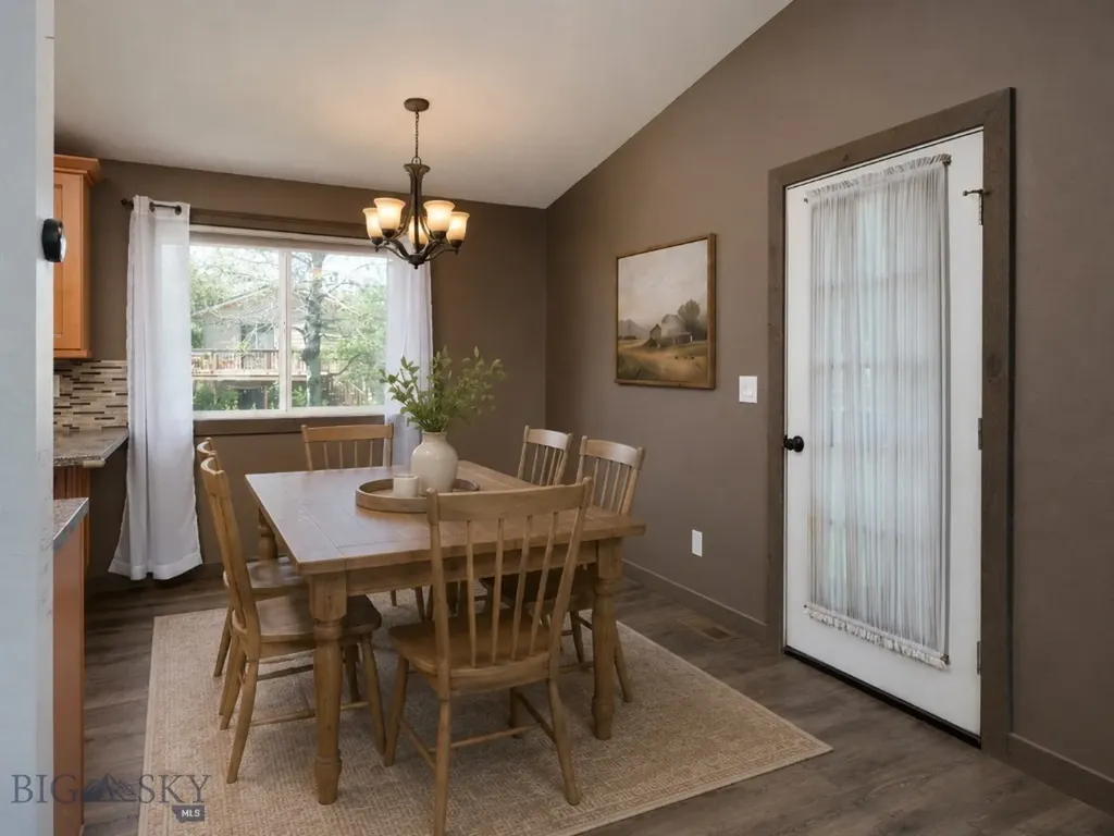 105 N Grogan Street Belgrade MT 59714