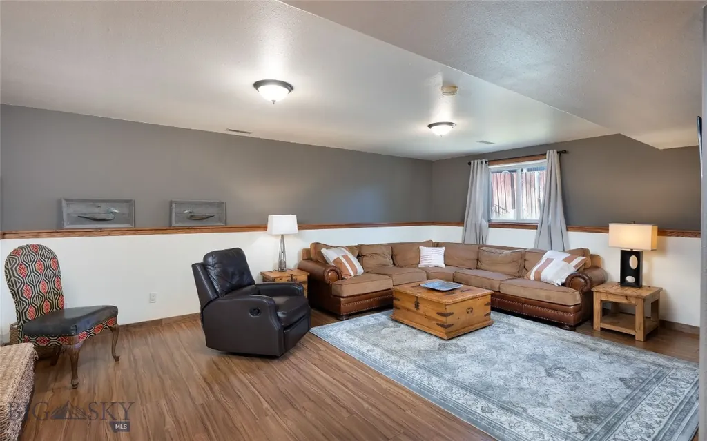 105 N Grogan Street Belgrade MT 59714