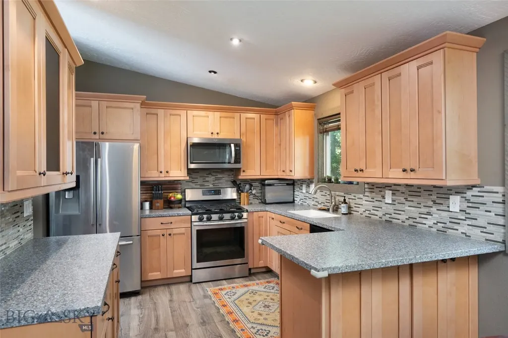 105 N Grogan Street Belgrade MT 59714