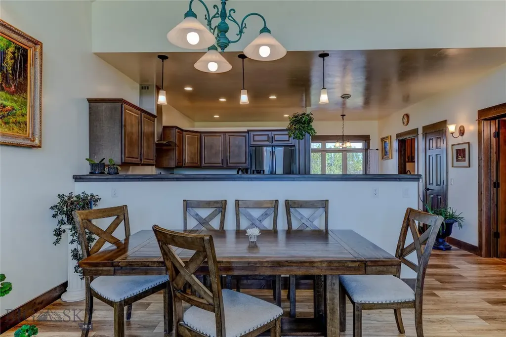 34 Obsidian Road Livingston MT 59047
