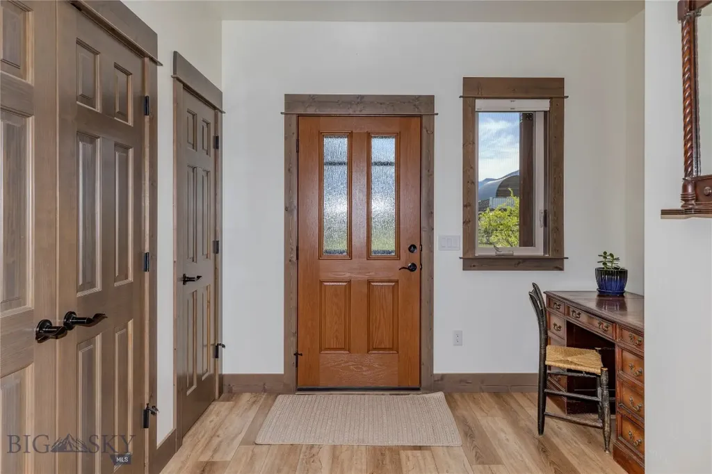 34 Obsidian Road Livingston MT 59047