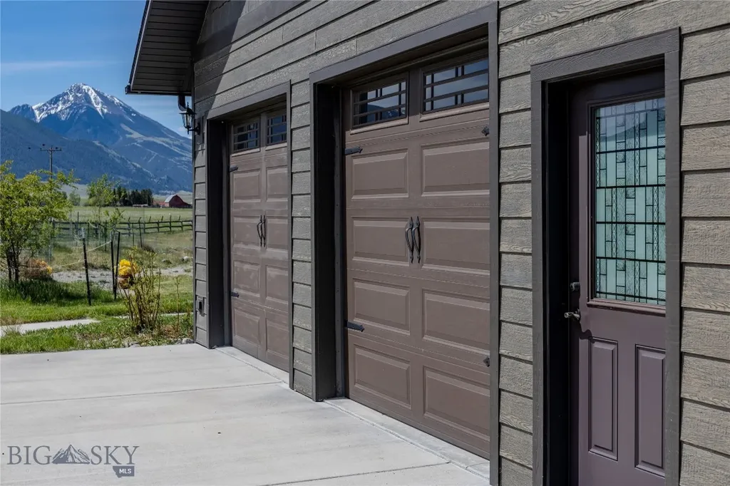 34 Obsidian Road Livingston MT 59047