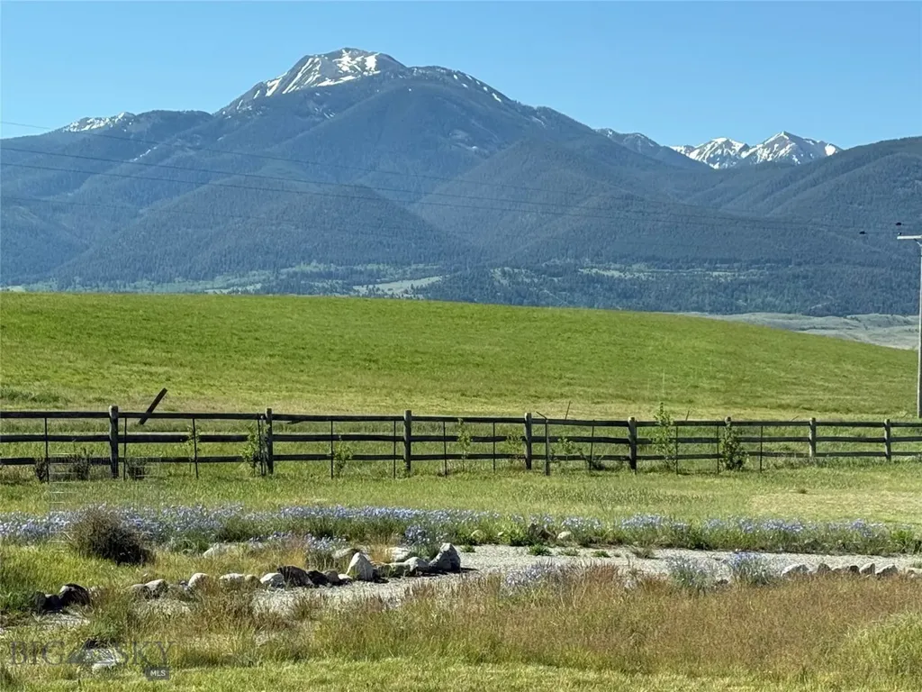 34 Obsidian Road Livingston MT 59047