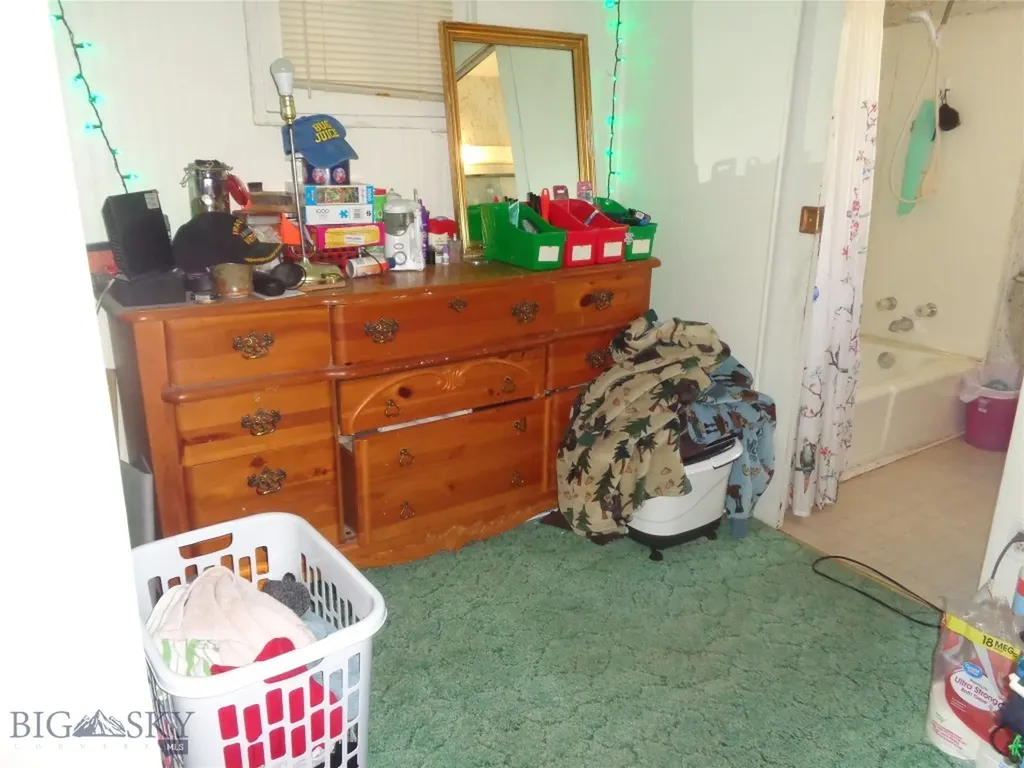 614 W Park Avenue Anaconda MT 59711