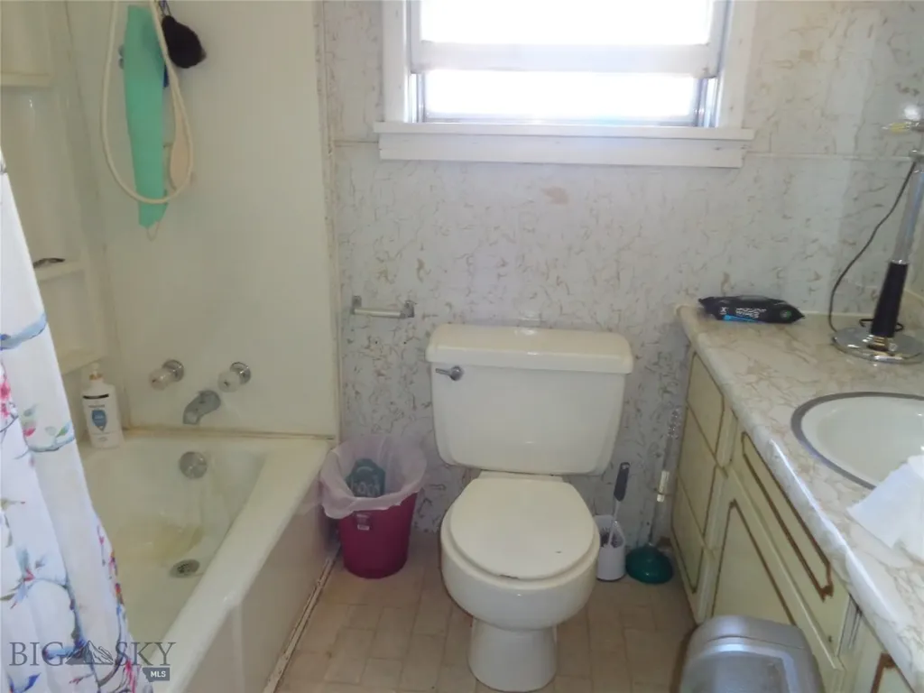 614 W Park Avenue Anaconda MT 59711