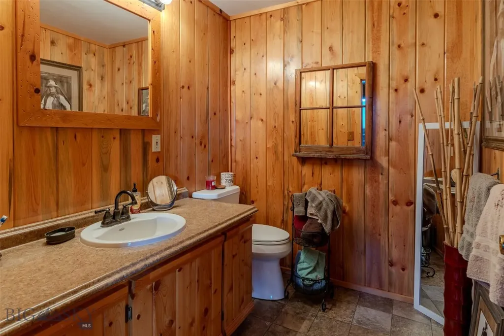 202 Fiddle Creek Road Livingston MT 59047