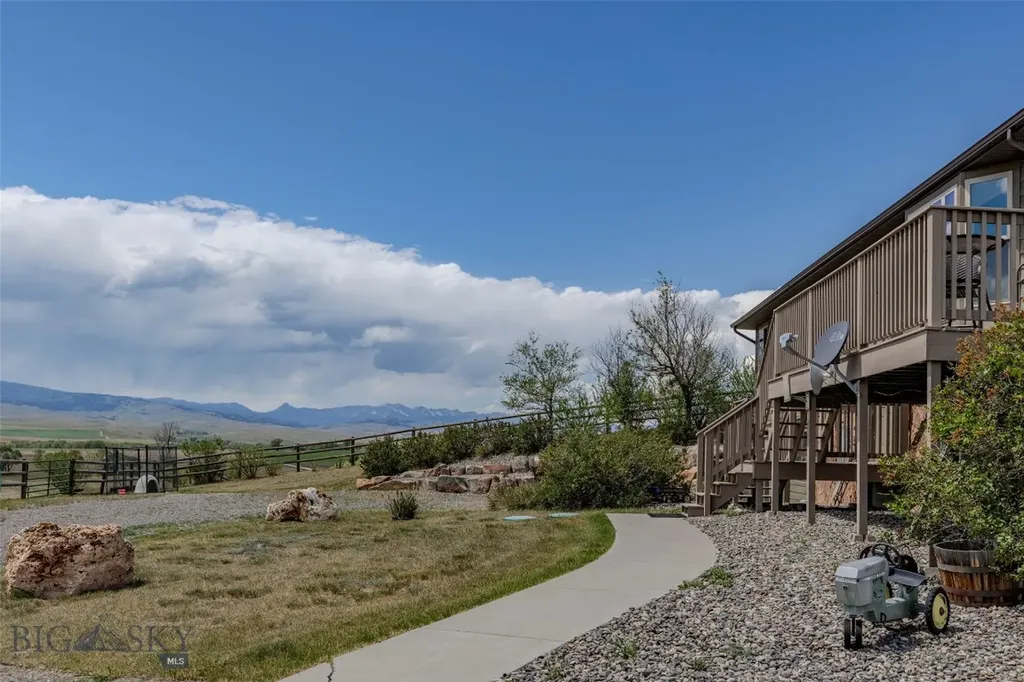202 Fiddle Creek Road Livingston MT 59047