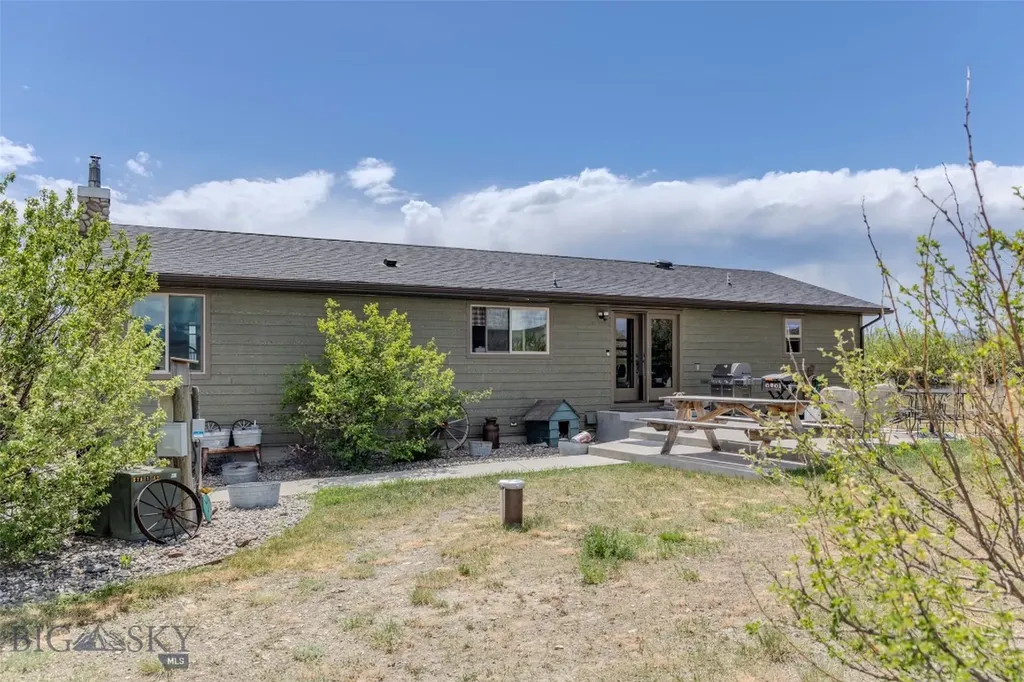 202 Fiddle Creek Road Livingston MT 59047