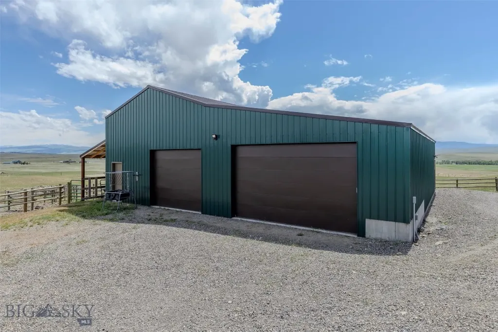 202 Fiddle Creek Road Livingston MT 59047