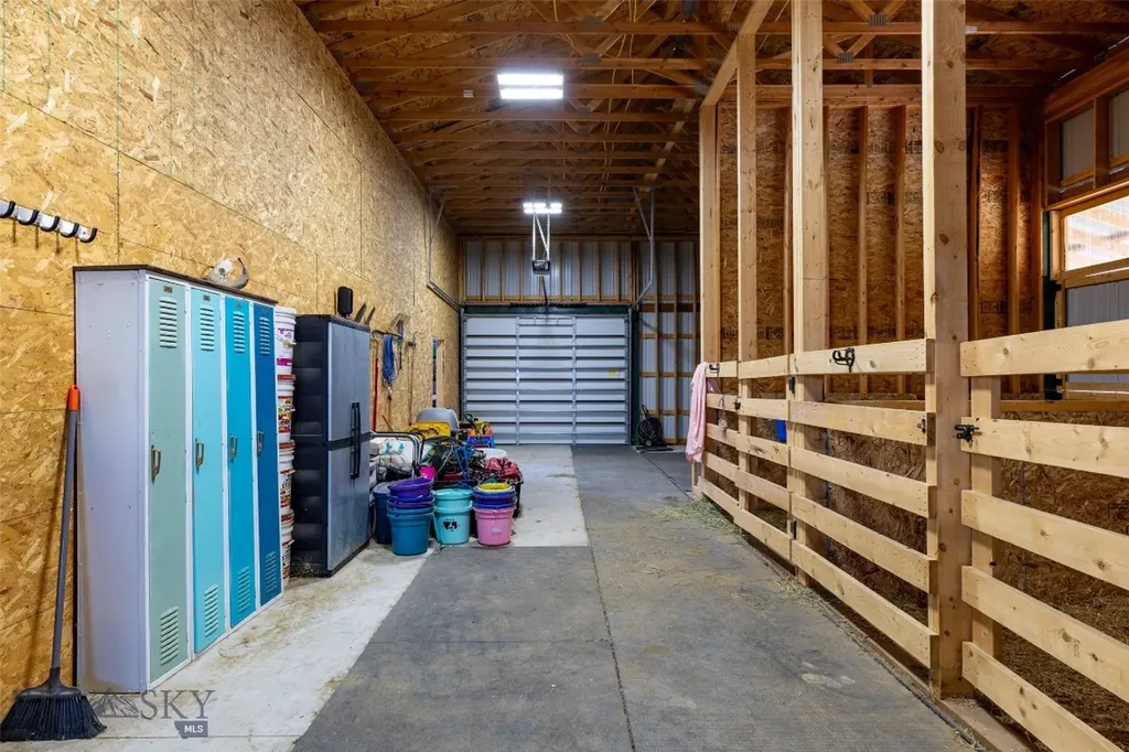 202 Fiddle Creek Road Livingston MT 59047
