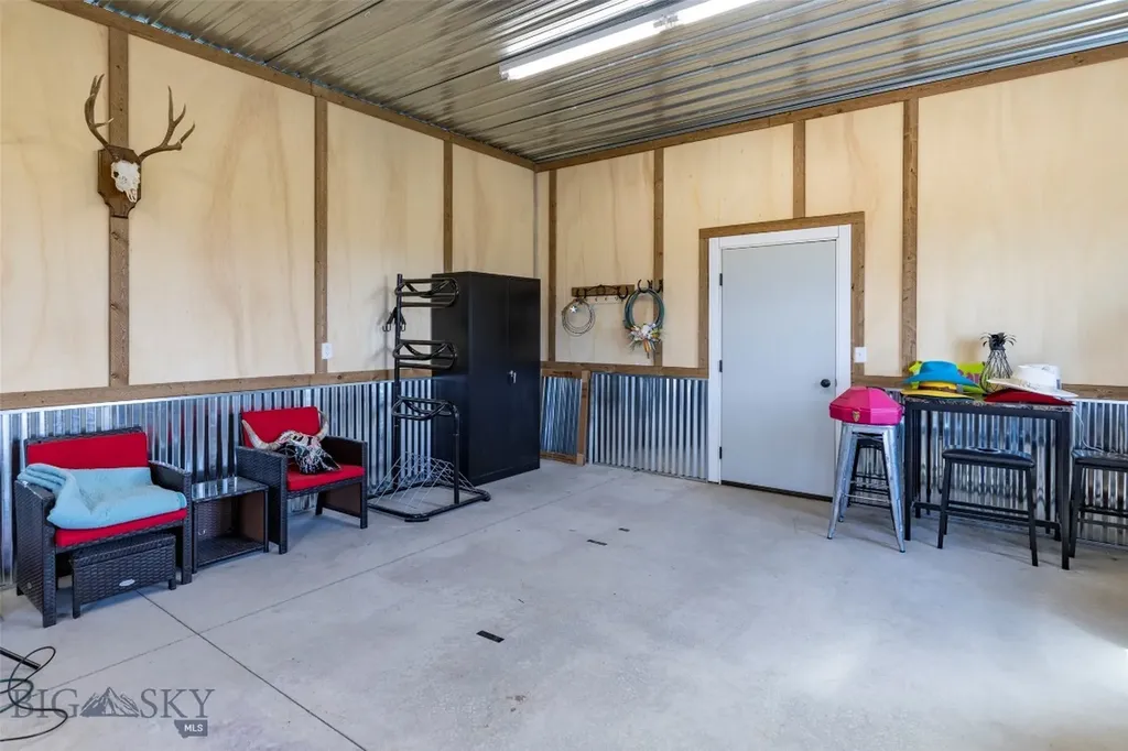 202 Fiddle Creek Road Livingston MT 59047