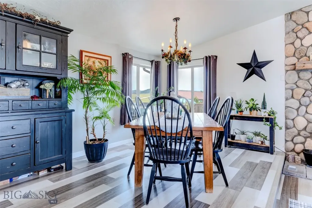 202 Fiddle Creek Road Livingston MT 59047