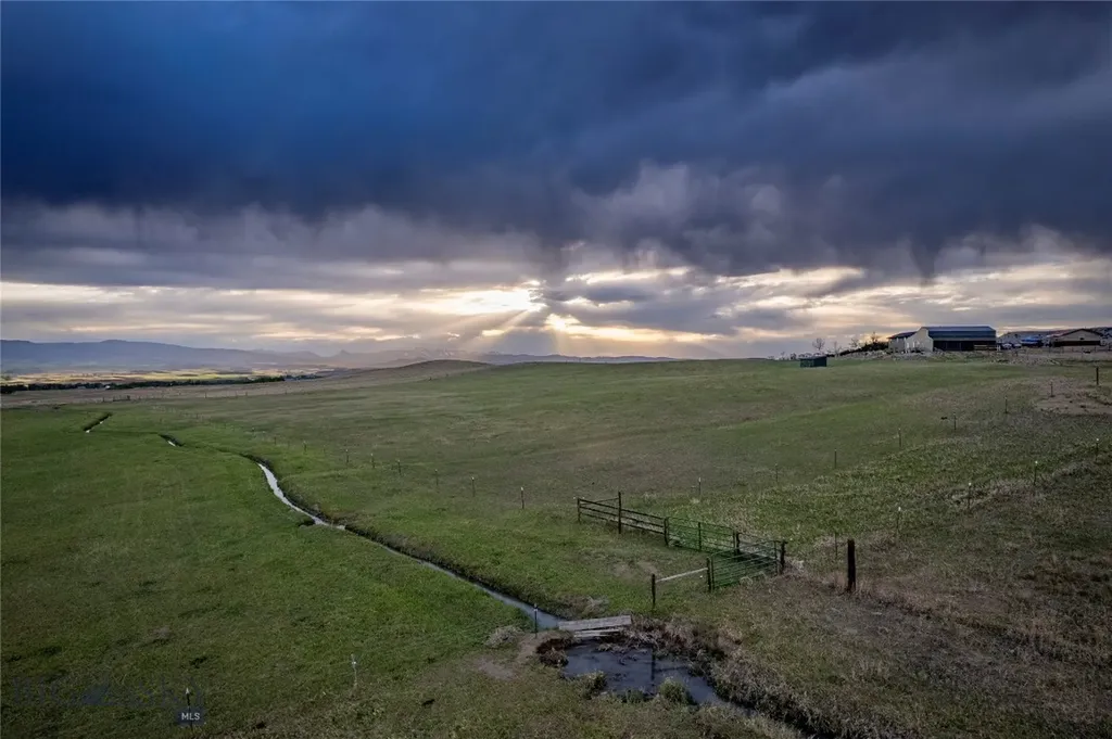 202 Fiddle Creek Road Livingston MT 59047
