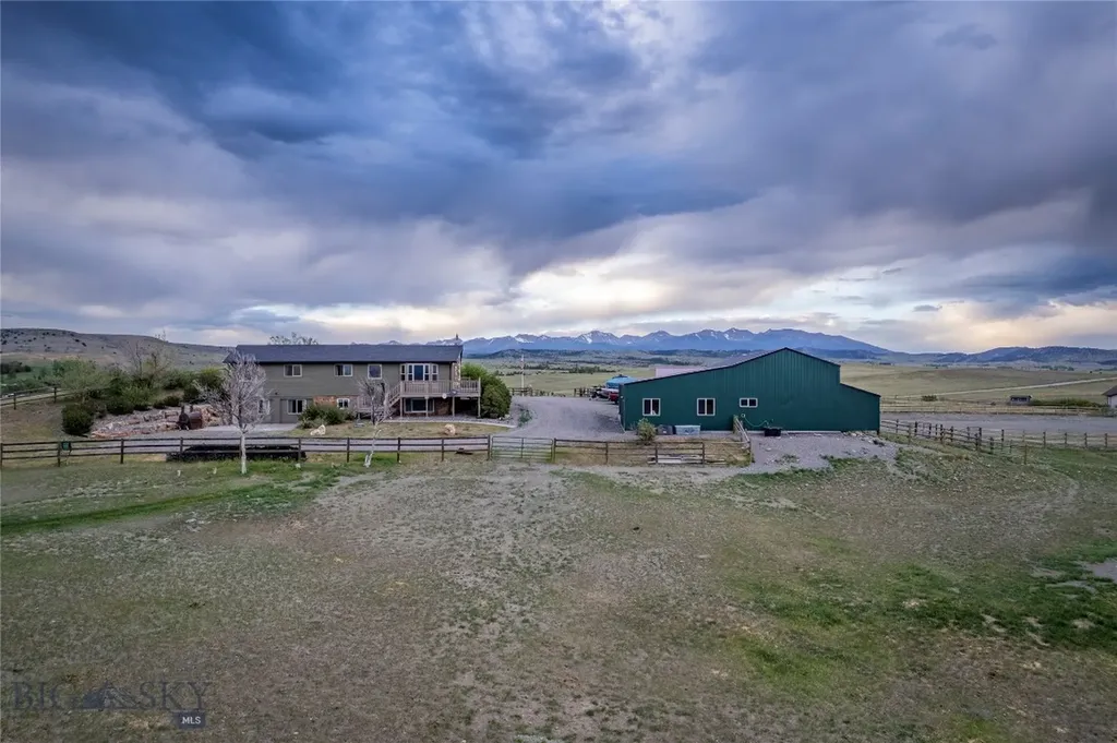 202 Fiddle Creek Road Livingston MT 59047