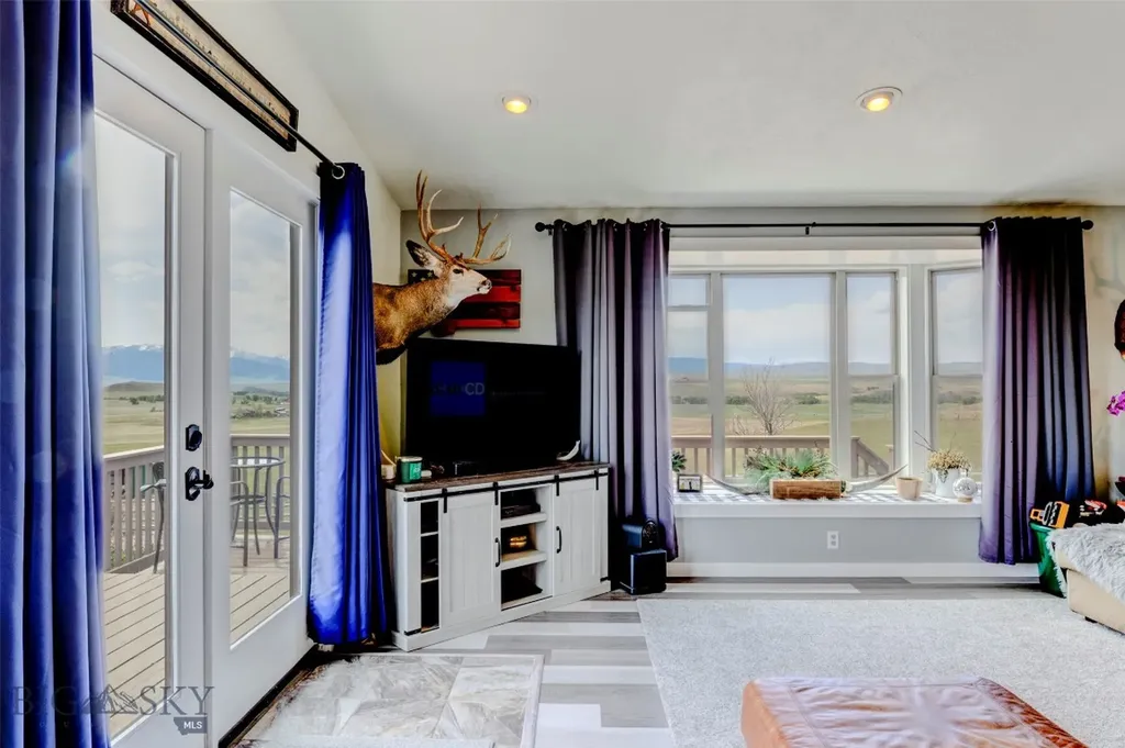 202 Fiddle Creek Road Livingston MT 59047