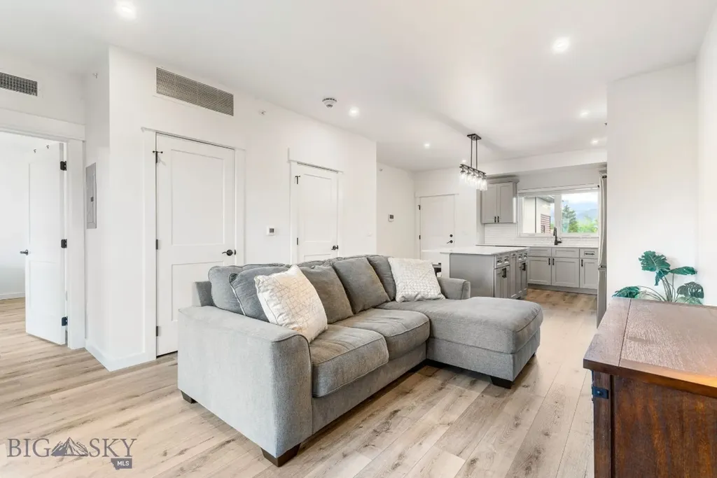 1704 W Lincoln Street Bozeman MT 59715