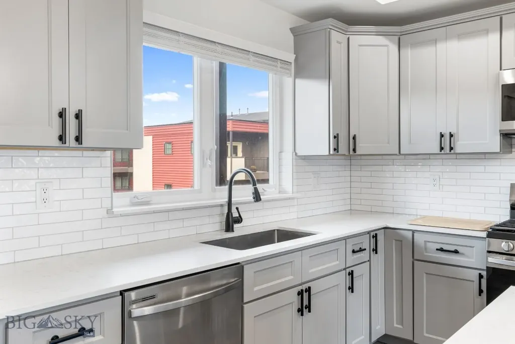 1704 W Lincoln Street Bozeman MT 59715