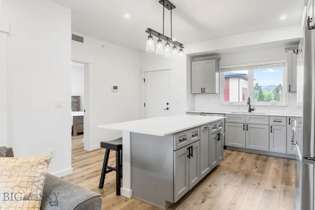 1704 W Lincoln Street Bozeman MT 59715