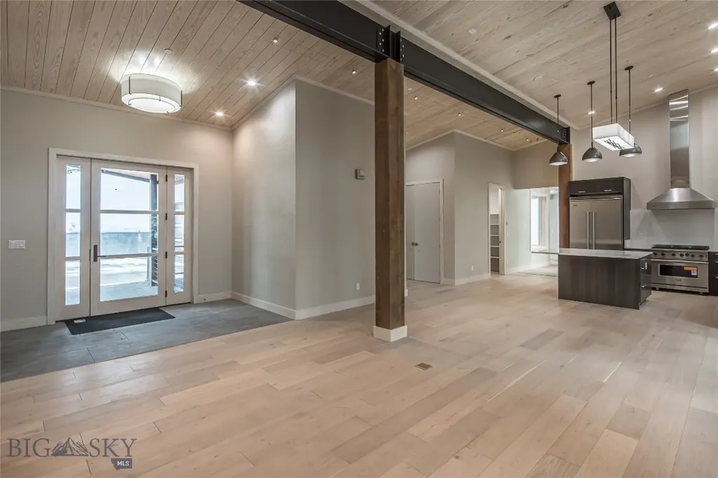 418 Antler Ridge Road Big Sky MT 59716
