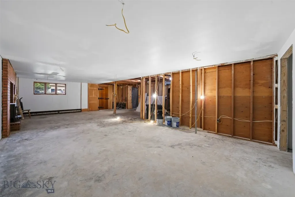 3033 Bayard Street Butte MT 59701