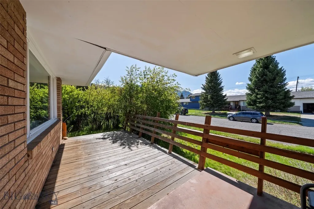 3033 Bayard Street Butte MT 59701