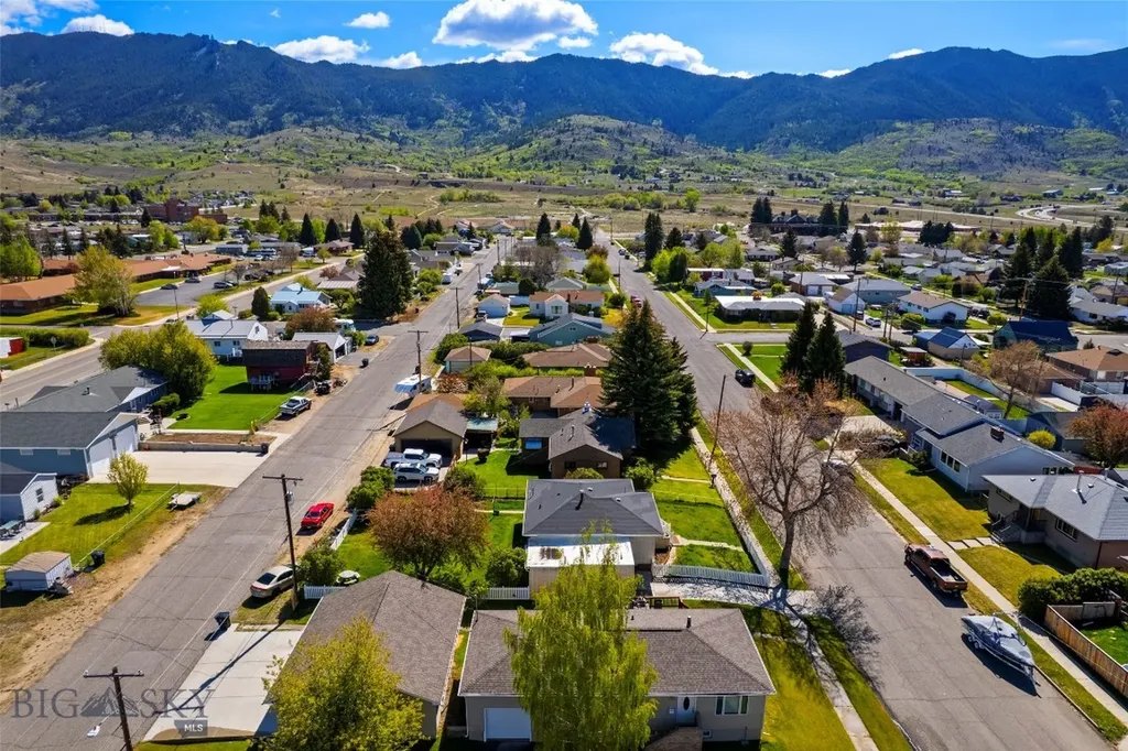 3033 Bayard Street Butte MT 59701