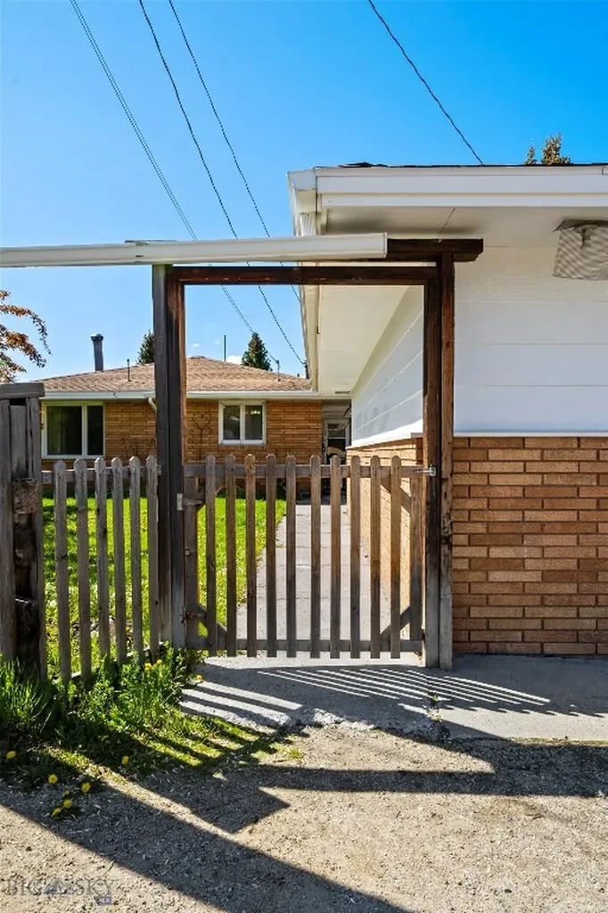 3033 Bayard Street Butte MT 59701