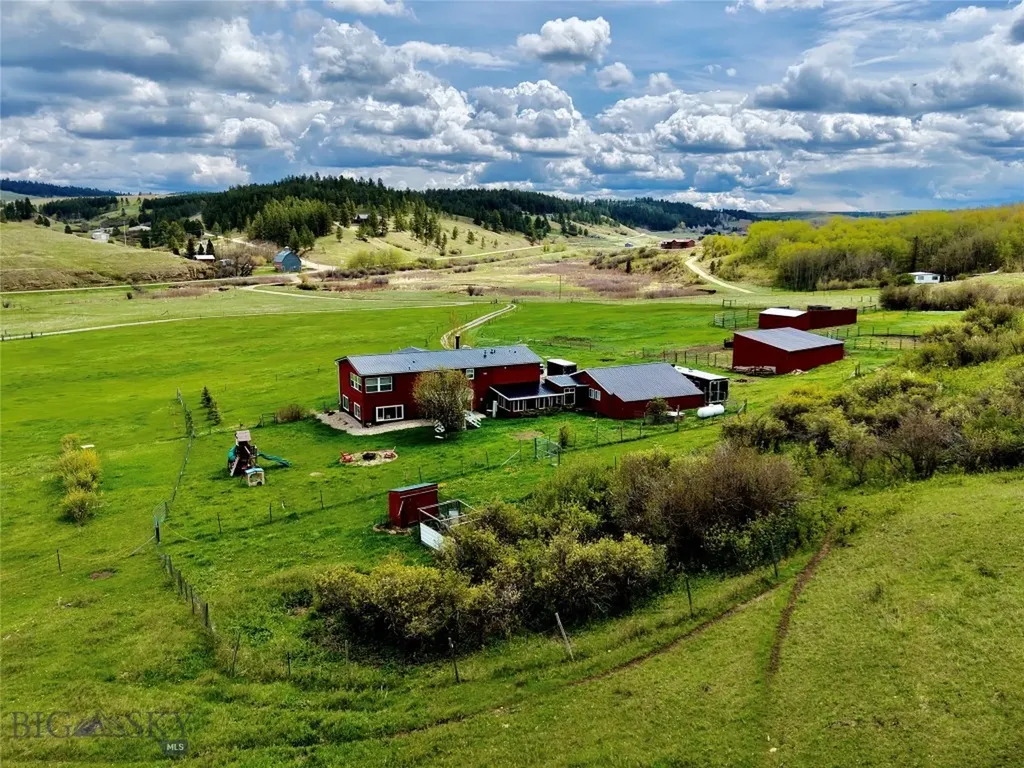 138 Railroad Lane Lewistown MT 59457