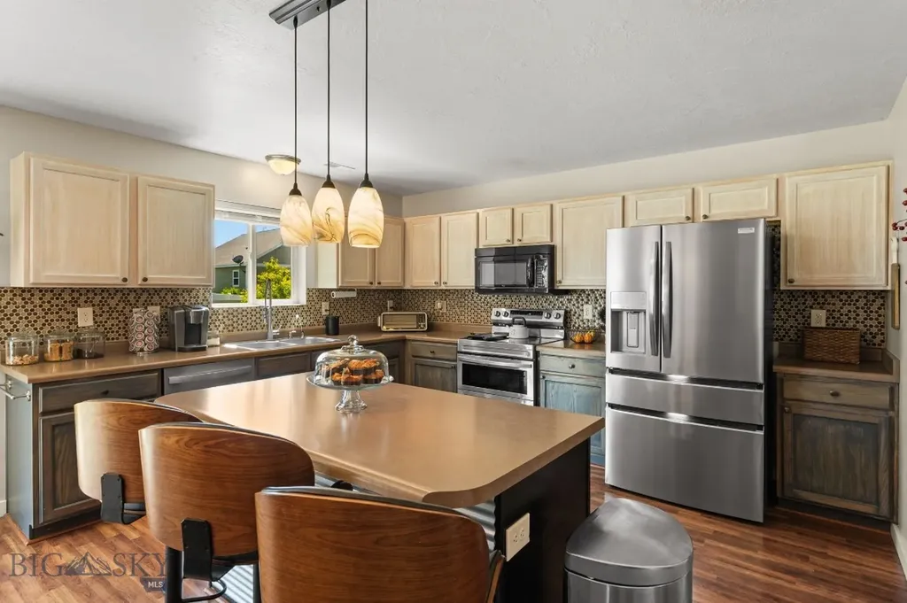 16 Elise Way Bozeman MT 59718