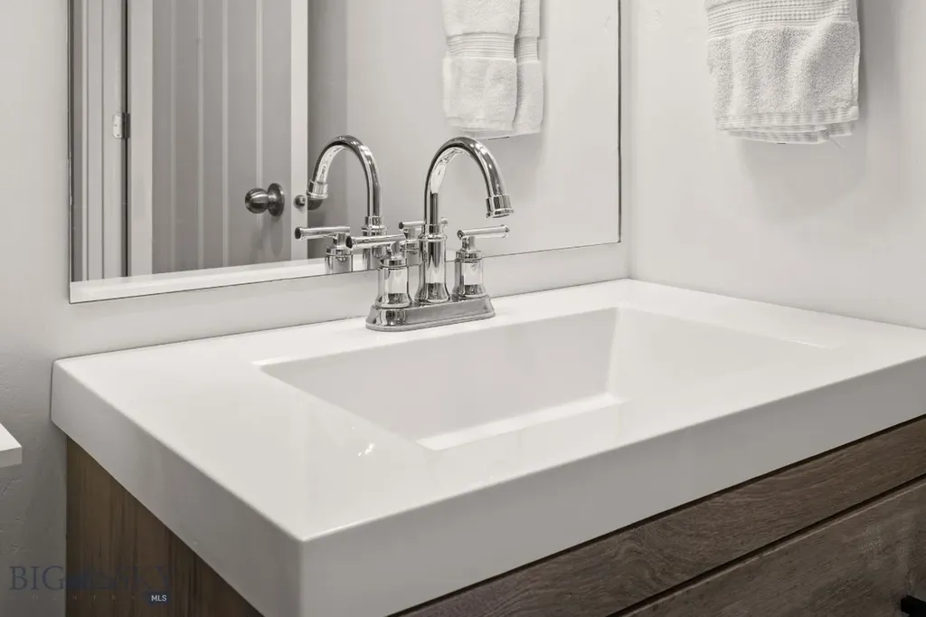 16 Elise Way Bozeman MT 59718