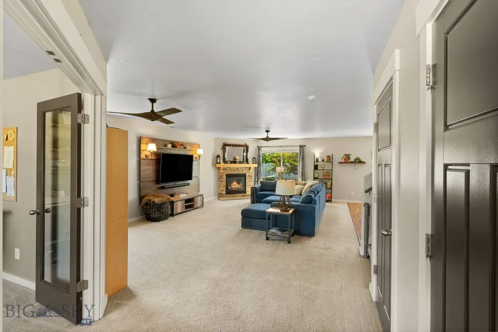 16 Elise Way Bozeman MT 59718