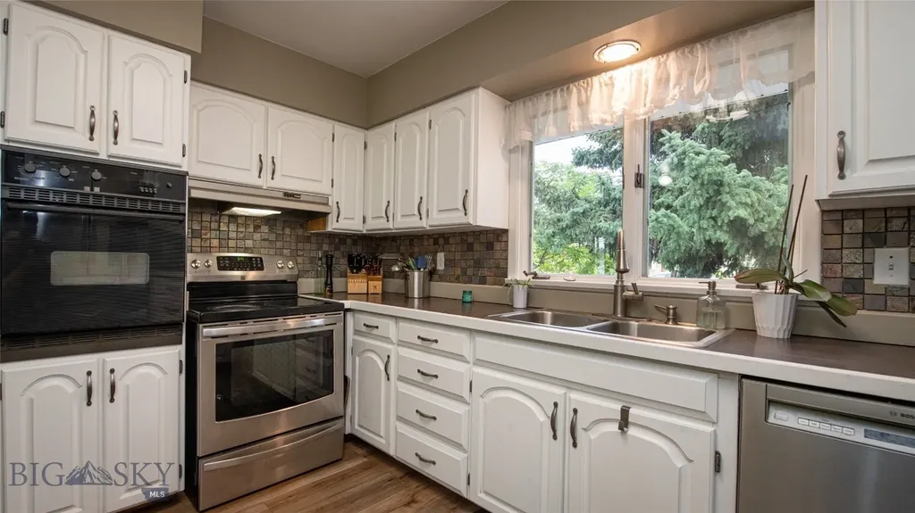 6235 Leonard Street Churchill MT 59741