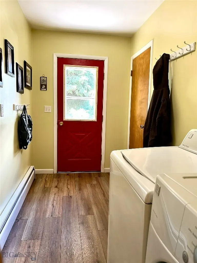 6235 Leonard Street Manhattan MT 59741
