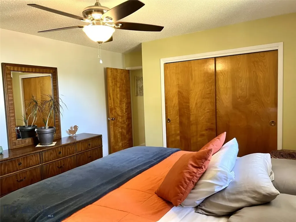 6235 Leonard Street Manhattan MT 59741