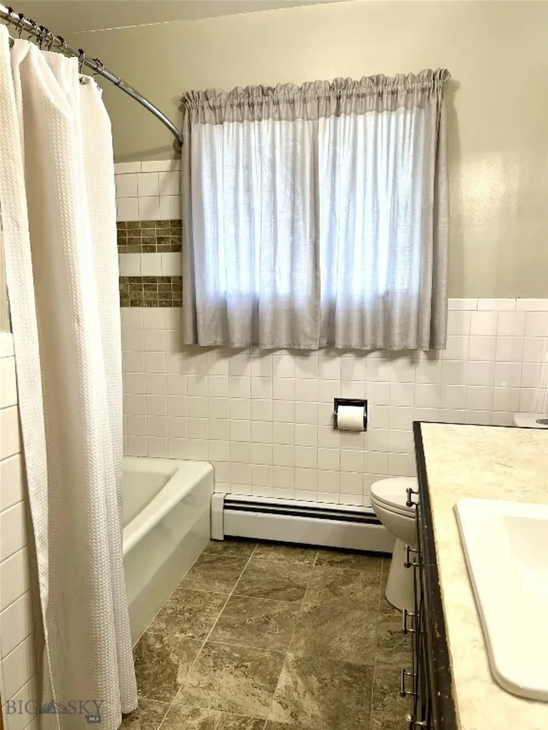 6235 Leonard Street Manhattan MT 59741