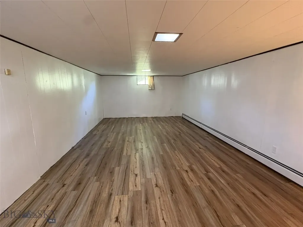 6235 Leonard Street Manhattan MT 59741