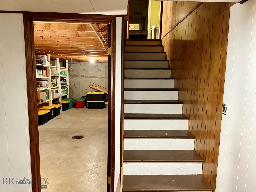 6235 Leonard Street Churchill MT 59741
