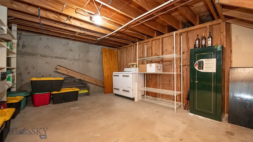 6235 Leonard Street Churchill MT 59741
