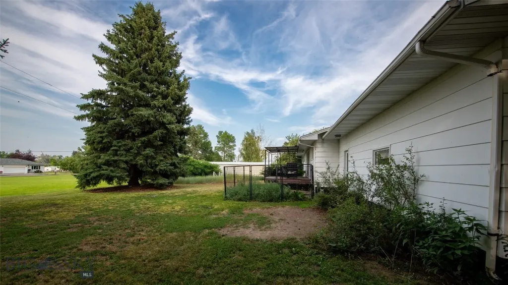 6235 Leonard Street Churchill MT 59741