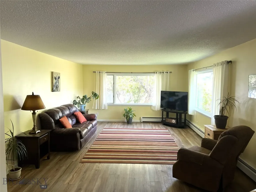 6235 Leonard Street Manhattan MT 59741