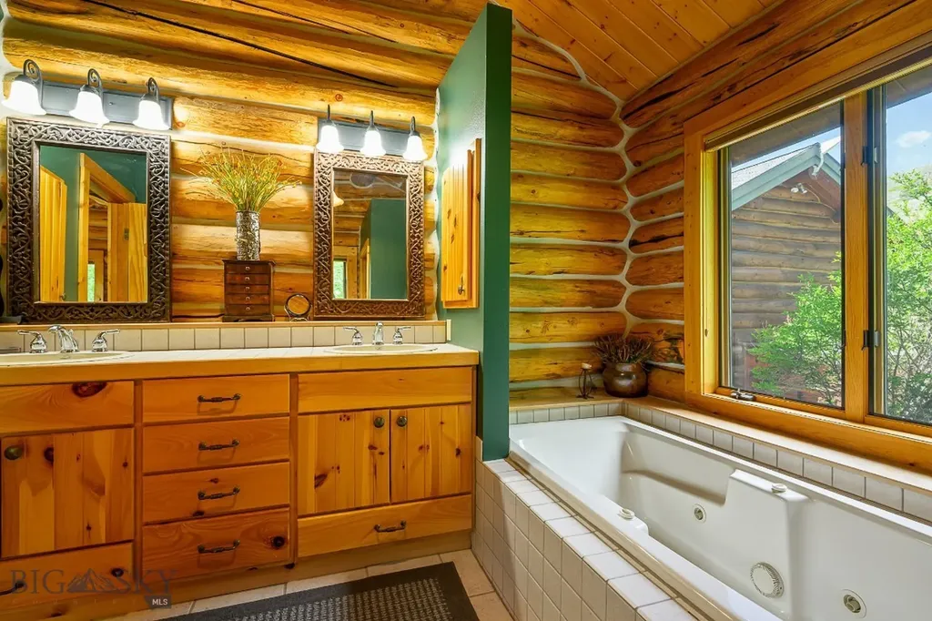 198 Meeteetse Trail Road Red Lodge MT 59068