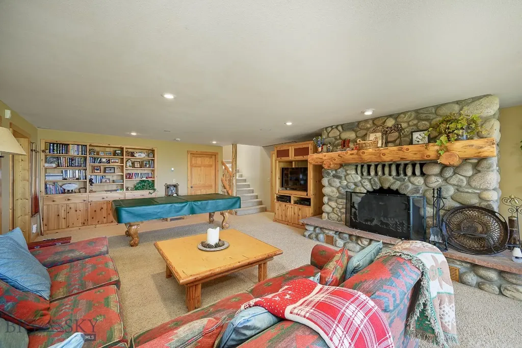 198 Meeteetse Trail Road Red Lodge MT 59068