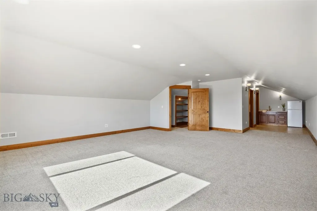 285 Water Fowl Way Bozeman MT 59718