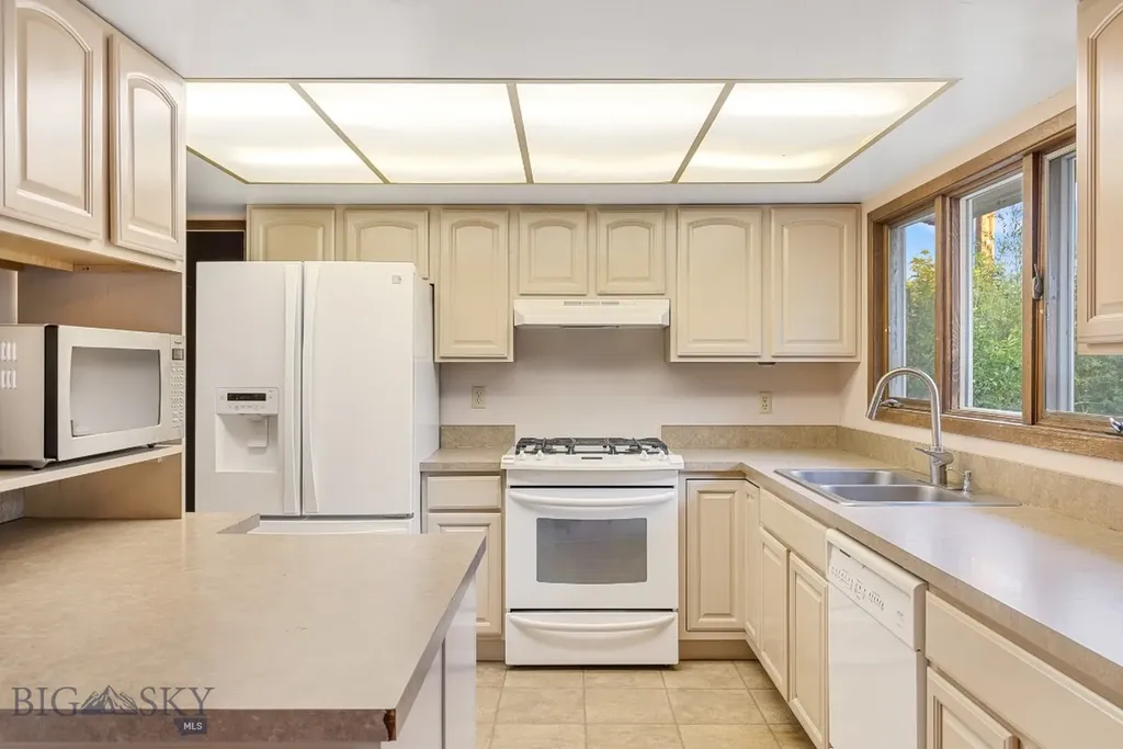 9 Big Horn Drive Livingston MT 59047