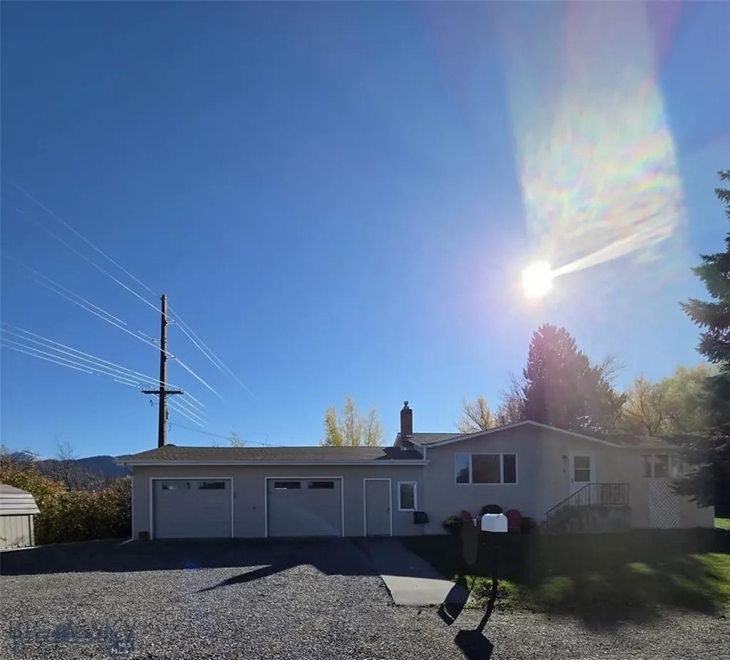9 Big Horn Drive Livingston MT 59047