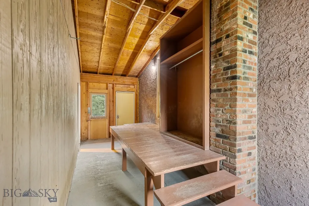 9 Big Horn Drive Livingston MT 59047